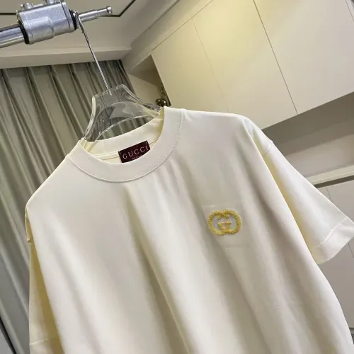 Replica Gucci T-Shirts Short Sleeved For Unisex #1467692 $45.00 USD for Wholesale