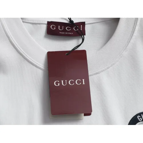 Replica Gucci T-Shirts Short Sleeved For Men #1467698 $45.00 USD for Wholesale