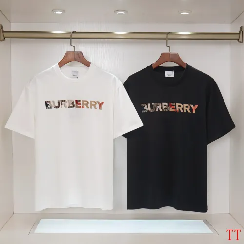 Replica Burberry T-Shirts Short Sleeved For Unisex #1467891 $32.00 USD for Wholesale