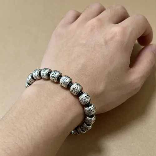 Replica Gucci Bracelets #1468568 $56.00 USD for Wholesale