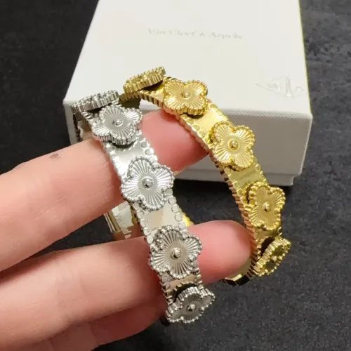 Replica Van Cleef & Arpels Bracelets #1468822 $29.00 USD for Wholesale