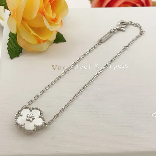Replica Van Cleef & Arpels Bracelets For Women #1469080 $29.00 USD for Wholesale