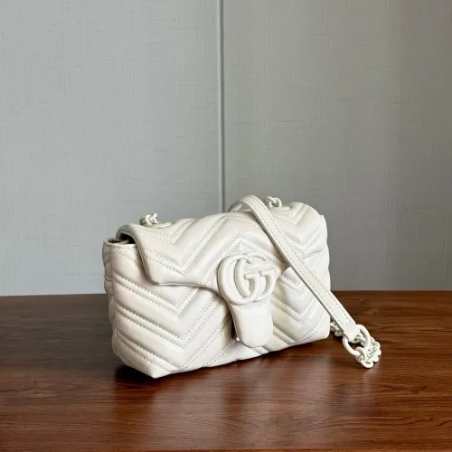Replica Gucci AAA Quality Messenger Bags For Women #1469530 $92.00 USD for Wholesale