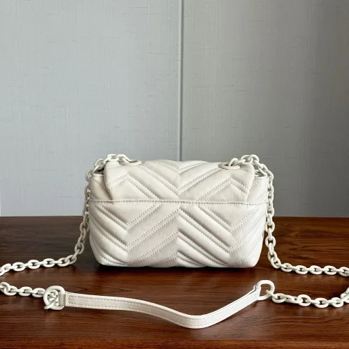 Replica Gucci AAA Quality Messenger Bags For Women #1469530 $92.00 USD for Wholesale