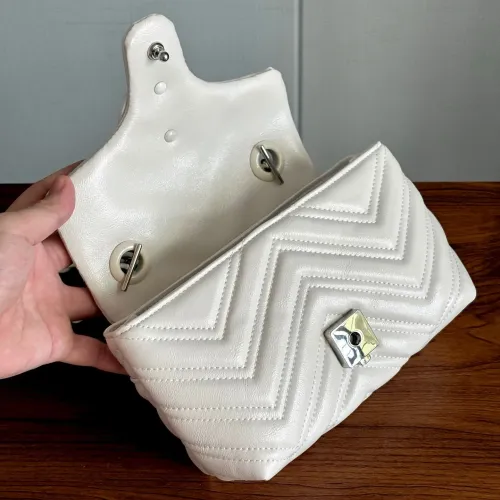 Replica Gucci AAA Quality Messenger Bags For Women #1469530 $92.00 USD for Wholesale