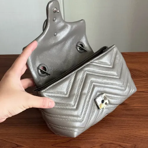 Replica Gucci AAA Quality Messenger Bags For Women #1469532 $92.00 USD for Wholesale