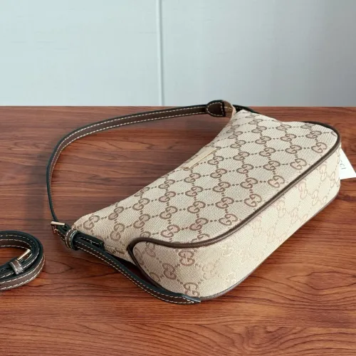 Replica Gucci AAA Quality Shoulder Bags For Women #1469538 $82.00 USD for Wholesale