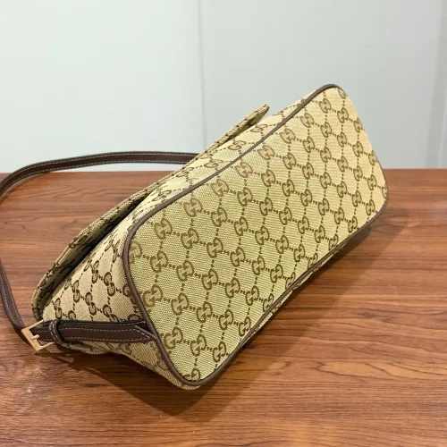 Replica Gucci AAA Quality Shoulder Bags For Women #1469543 $88.00 USD for Wholesale
