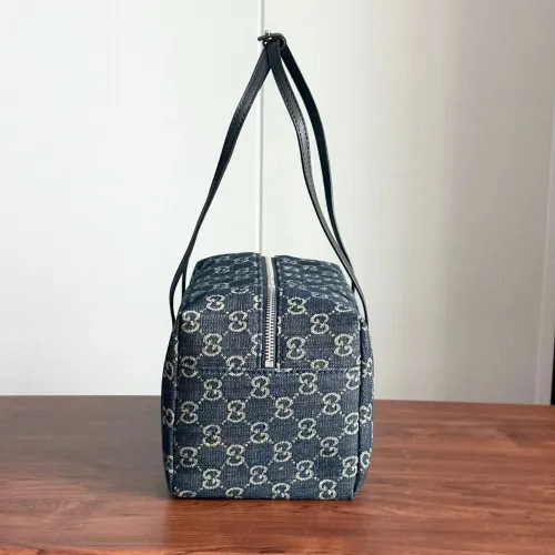Replica Gucci AAA Quality Shoulder Bags For Women #1469547 $88.00 USD for Wholesale