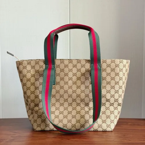 Replica Gucci AAA Quality Handbags For Women #1469551 $92.00 USD for Wholesale