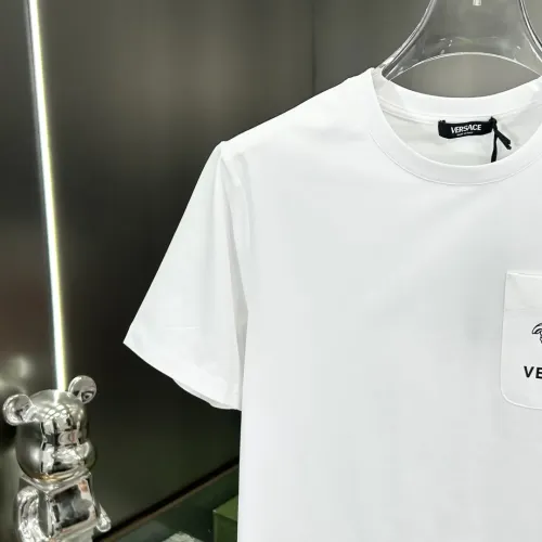 Replica Versace T-Shirts Short Sleeved For Men #1469932 $68.00 USD for Wholesale