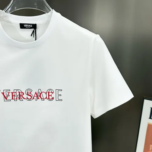 Replica Versace T-Shirts Short Sleeved For Men #1469935 $68.00 USD for Wholesale