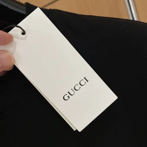 Replica Gucci T-Shirts Short Sleeved For Men #1470482 $60.00 USD for Wholesale