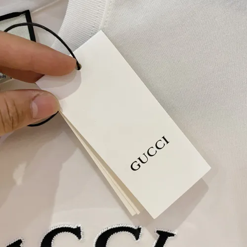 Replica Gucci T-Shirts Short Sleeved For Men #1470483 $60.00 USD for Wholesale