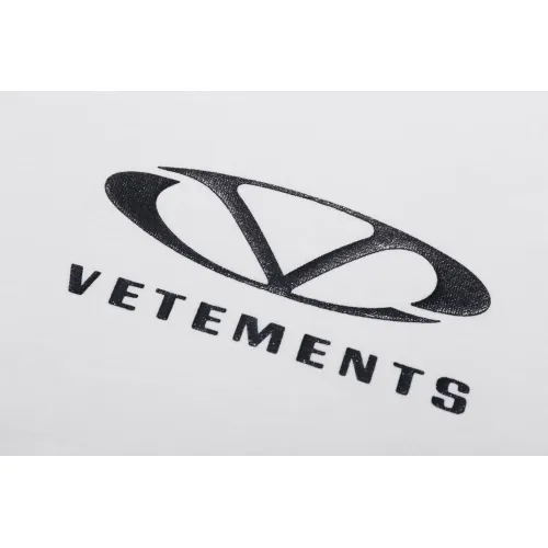 Replica VETEMENTS T-Shirts Short Sleeved For Unisex #1470495 $36.00 USD for Wholesale