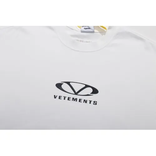 Replica VETEMENTS T-Shirts Short Sleeved For Unisex #1470495 $36.00 USD for Wholesale