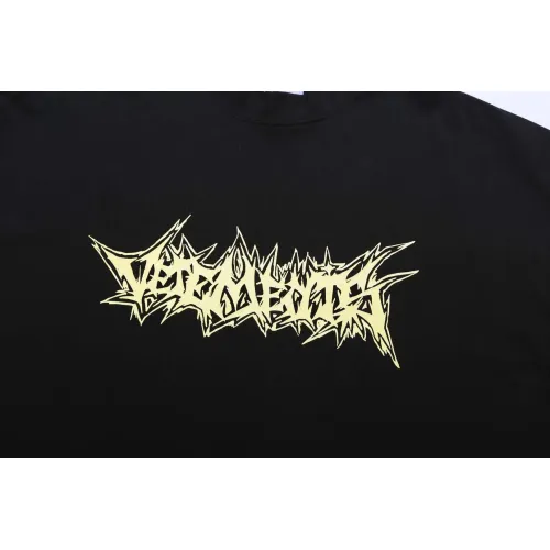 Replica VETEMENTS T-Shirts Short Sleeved For Unisex #1470586 $36.00 USD for Wholesale