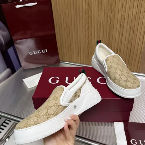 Replica Gucci Casual Shoes For Men #1471992 $102.00 USD for Wholesale