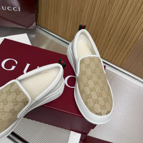 Replica Gucci Casual Shoes For Men #1471992 $102.00 USD for Wholesale