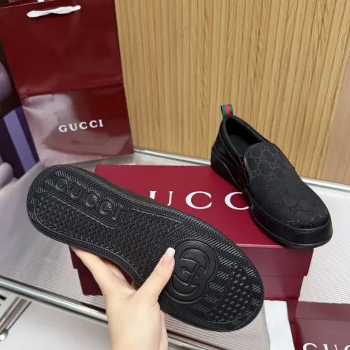 Replica Gucci Casual Shoes For Men #1471995 $102.00 USD for Wholesale