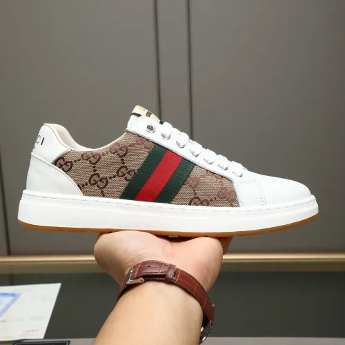 Replica Gucci Casual Shoes For Men #1472000 $82.00 USD for Wholesale