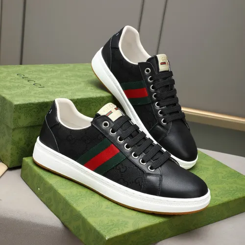 Replica Gucci Casual Shoes For Men #1472002 $82.00 USD for Wholesale