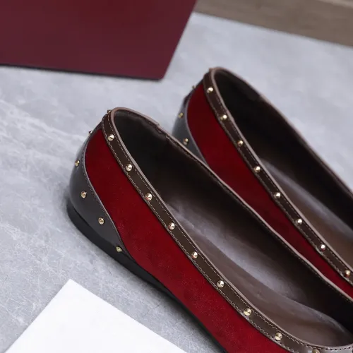 Replica Gucci Flat Shoes For Women #1472976 $118.00 USD for Wholesale