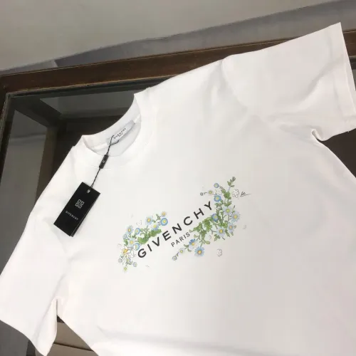 Replica Givenchy T-Shirts Short Sleeved For Men #1475435 $45.00 USD for Wholesale