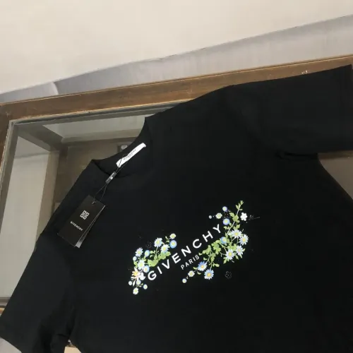 Replica Givenchy T-Shirts Short Sleeved For Men #1475436 $45.00 USD for Wholesale