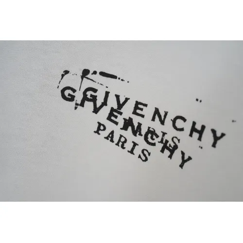 Replica Givenchy T-Shirts Short Sleeved For Unisex #1475468 $32.00 USD for Wholesale