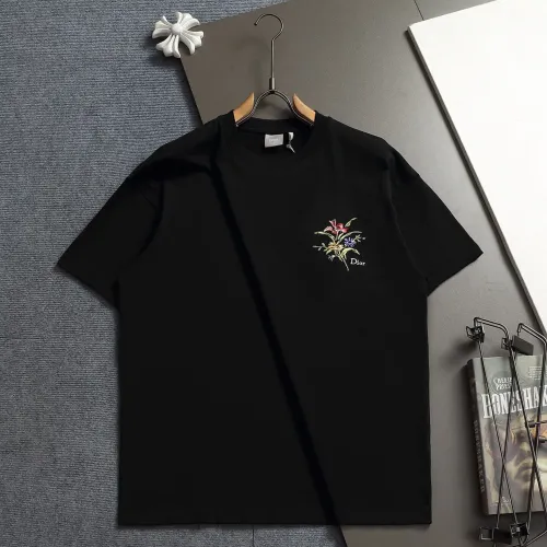 Cheap Christian Dior T-Shirts Short Sleeved For Unisex #1475500, $$45.00 USD On Christian Dior T-Shirts