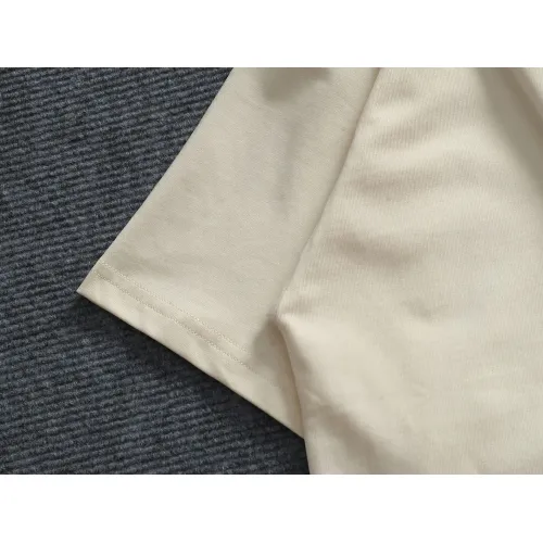 Replica Gucci T-Shirts Short Sleeved For Unisex #1475579 $45.00 USD for Wholesale