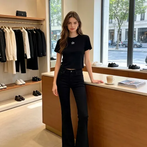 Replica Fendi T-Shirts Short Sleeved For Women #1476438 $60.00 USD for Wholesale