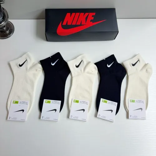Cheap Nike Socks #1476528, $$29.00 USD On Nike Socks