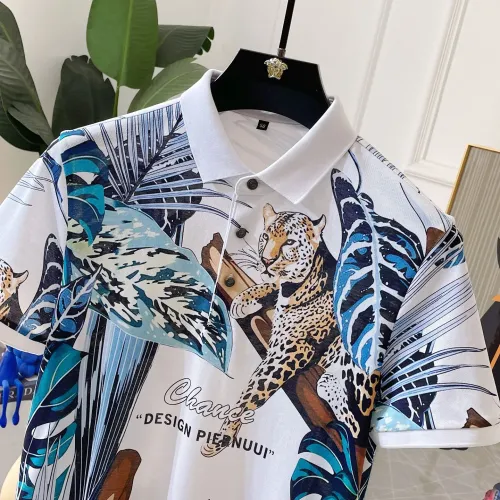 Replica Dolce & Gabbana D&G T-Shirts Short Sleeved For Men #1477702 $96.00 USD for Wholesale