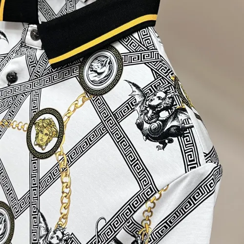 Replica Versace T-Shirts Short Sleeved For Men #1477718 $88.00 USD for Wholesale