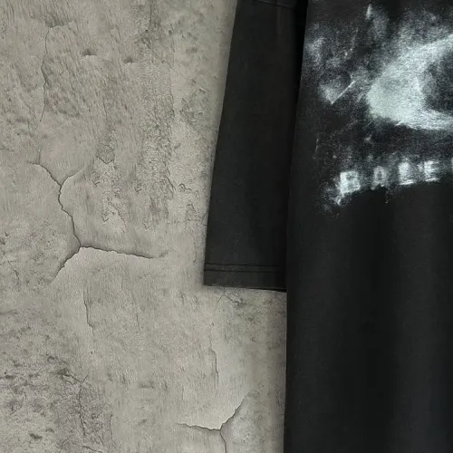 Replica Balenciaga T-Shirts Short Sleeved For Unisex #1478405 $40.00 USD for Wholesale