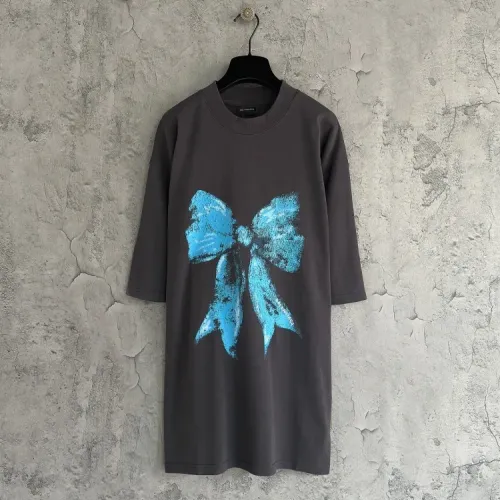 Cheap Balenciaga T-Shirts Short Sleeved For Unisex #1478409, $$41.00 USD On Balenciaga T-Shirts