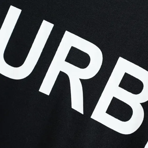 Replica Burberry T-Shirts Short Sleeved For Unisex #1478485 $42.00 USD for Wholesale