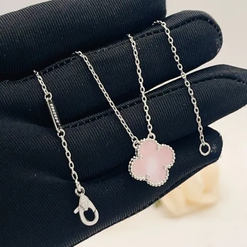 Replica Van Cleef & Arpels Necklaces For Women #1478775 $25.00 USD for Wholesale