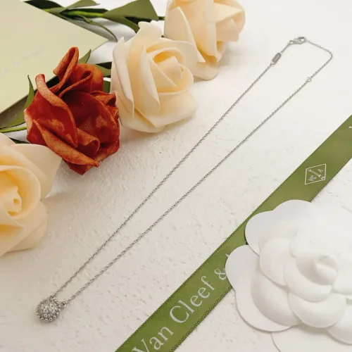 Replica Van Cleef & Arpels Necklaces For Women #1478929 $29.00 USD for Wholesale