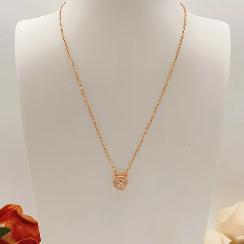 Replica Van Cleef & Arpels Necklaces For Women #1478933 $29.00 USD for Wholesale