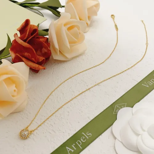 Replica Van Cleef & Arpels Necklaces For Women #1478934 $29.00 USD for Wholesale