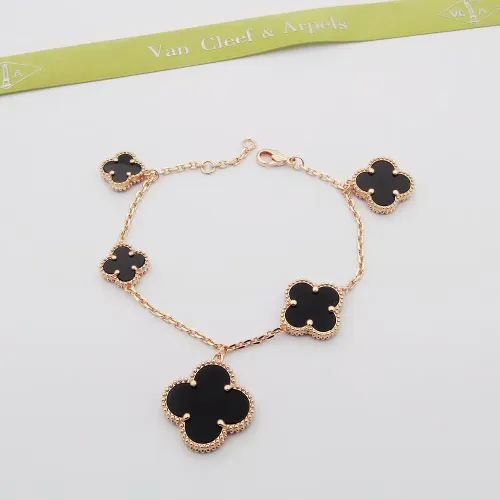 Cheap Van Cleef &amp; Arpels Bracelets For Women #1479299, $$32.00 USD On Van Cleef &amp; Arpels Bracelets