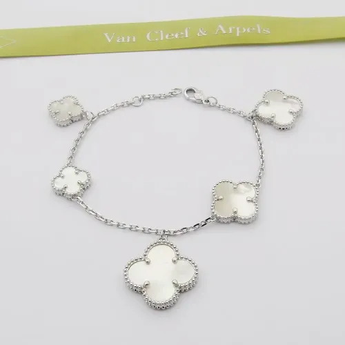 Cheap Van Cleef &amp; Arpels Bracelets For Women #1479301, $$32.00 USD On Van Cleef &amp; Arpels Bracelets