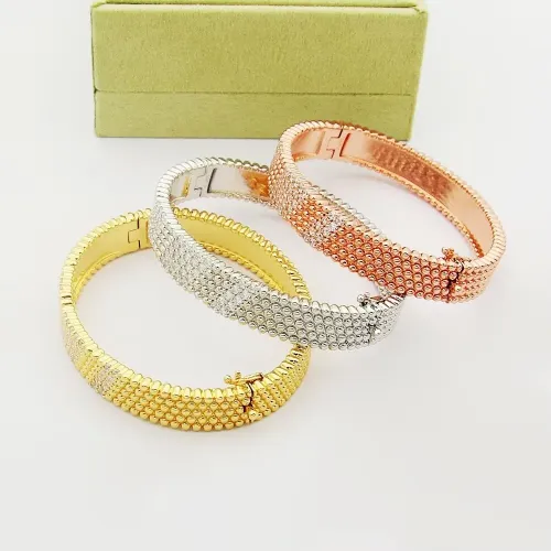 Replica Van Cleef & Arpels Bracelets For Women #1479569 $36.00 USD for Wholesale