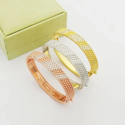 Replica Van Cleef & Arpels Bracelets For Women #1479571 $36.00 USD for Wholesale