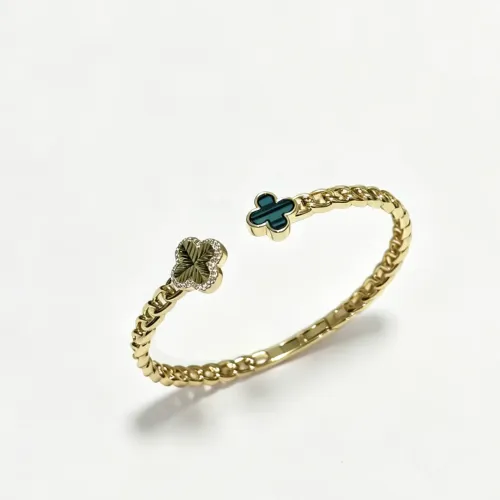 Replica Van Cleef & Arpels Bracelets #1480045 $39.00 USD for Wholesale