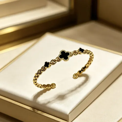 Cheap Van Cleef &amp; Arpels Bracelets #1480046, $$39.00 USD On Van Cleef &amp; Arpels Bracelets
