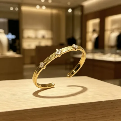 Replica Van Cleef & Arpels Bracelets #1480052 $39.00 USD for Wholesale